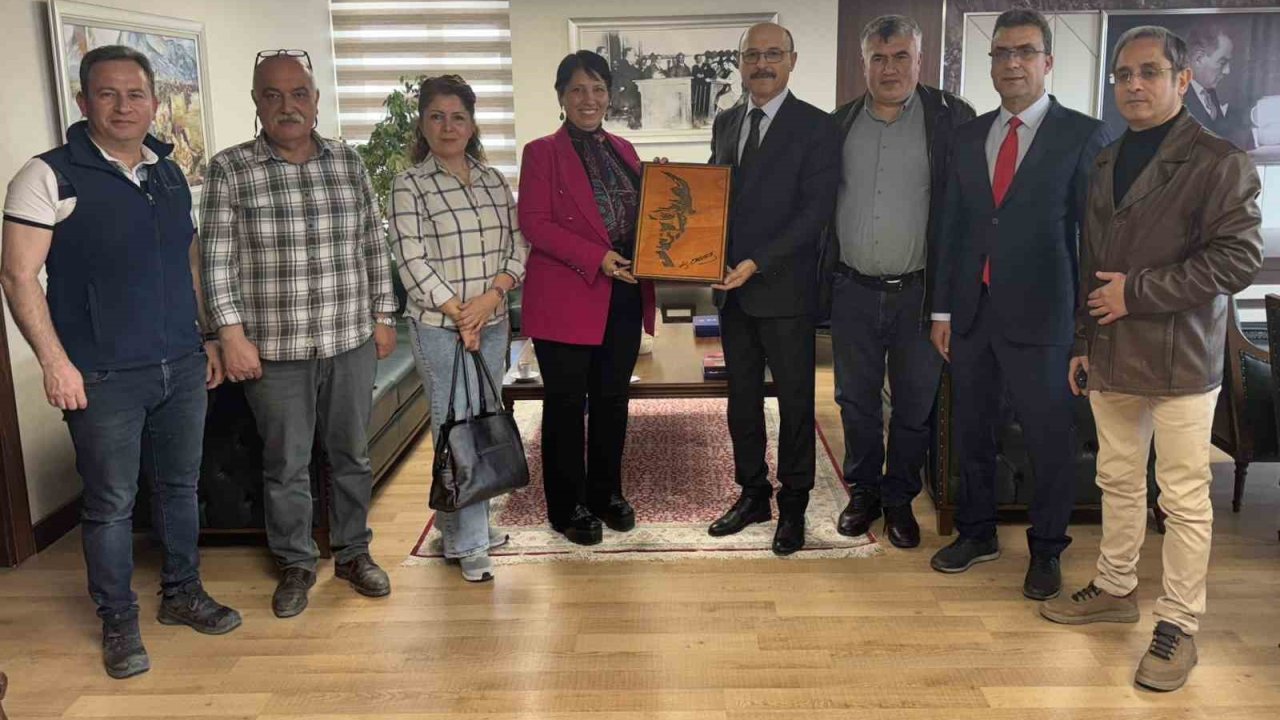 Türk Eğitim-sen: "Ulus Mesleki Ve Teknik Anadolu Lisesi Kapatılamaz"
