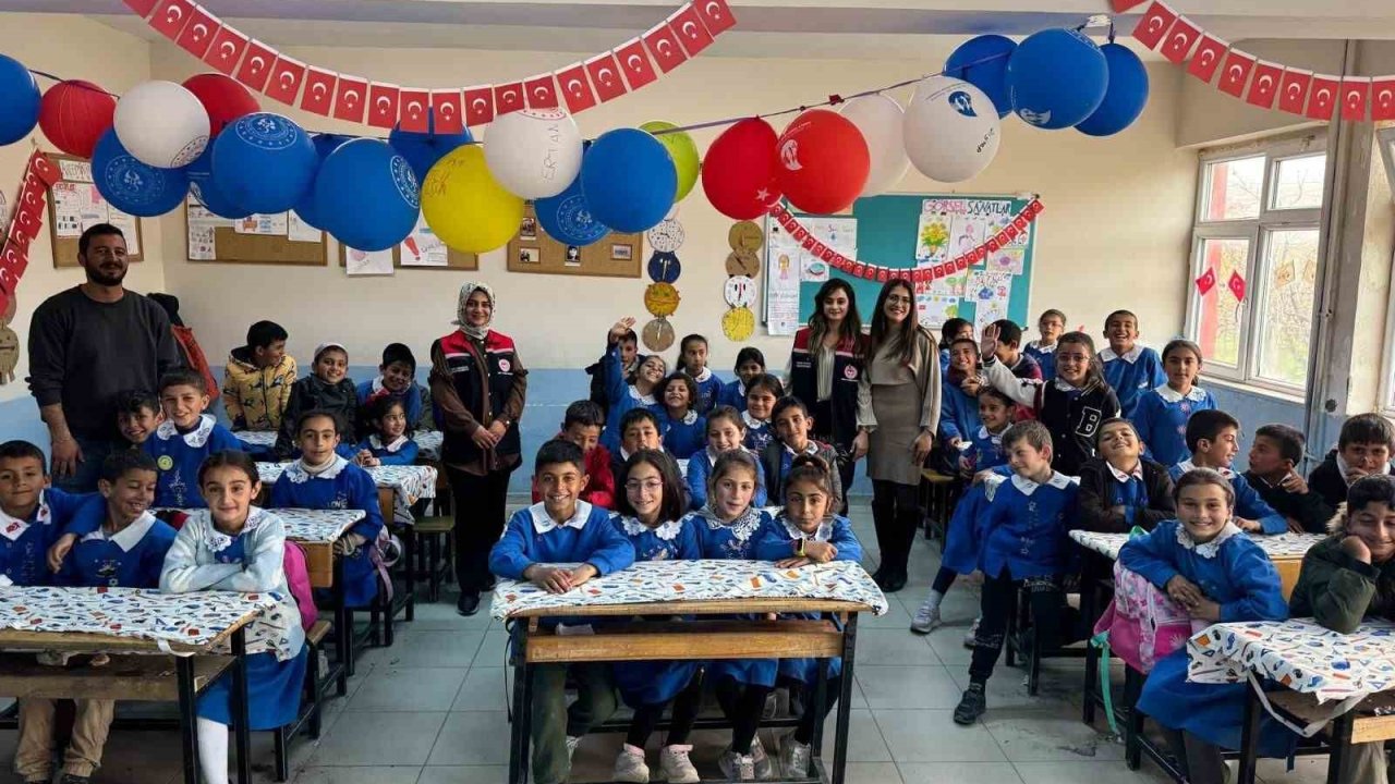 Kars’ta Öğrencilere "Gıda Güvenilirliği, Gıda Kayıpları Ve İsrafın Azaltılması" Konularında Bilgilendirme Yapıldı