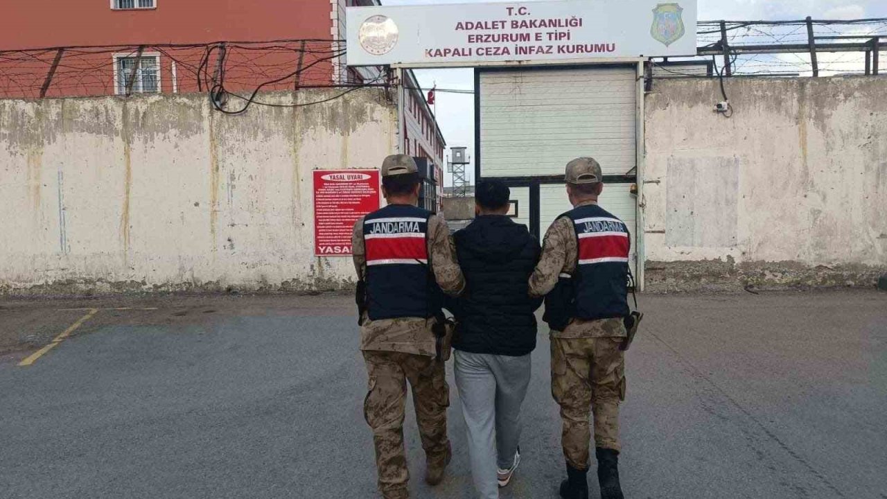 Jandarmadan Düzensiz Göçmenlere Operasyon